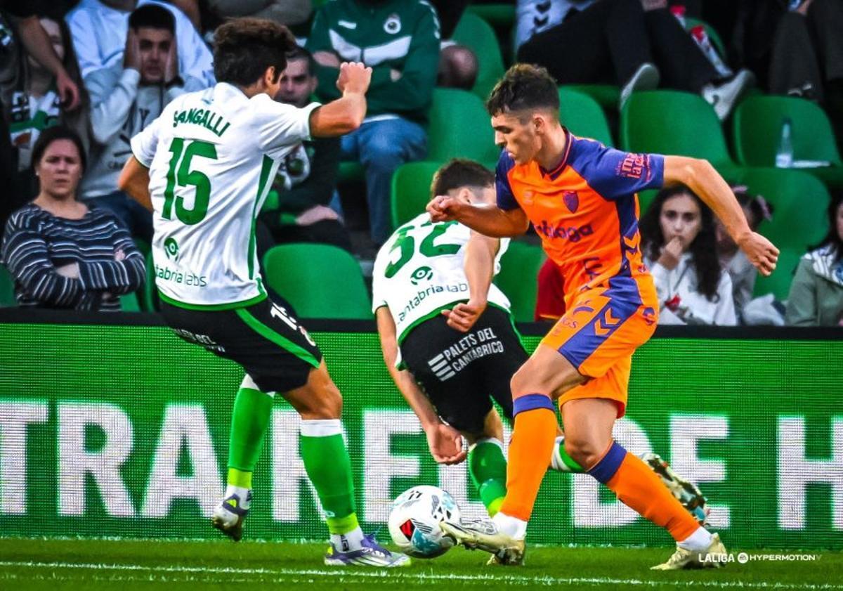 El Málaga CF - el Racing de Santander, en imágenes