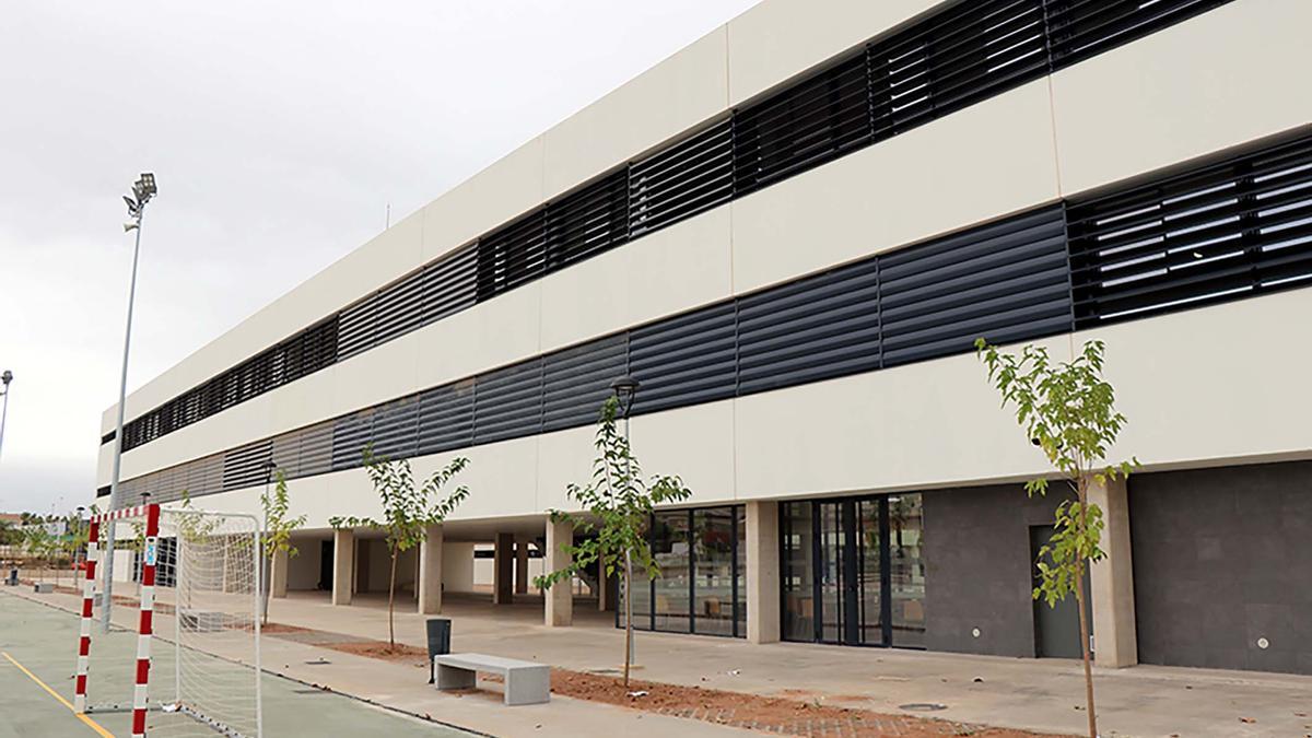 Fachada del IES número 5