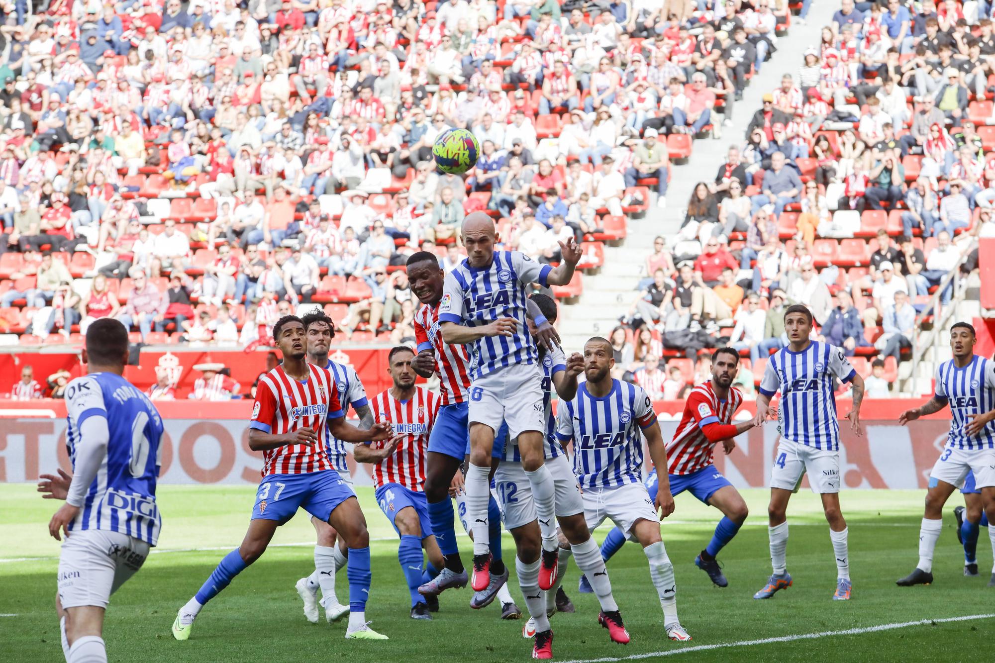 Así fue el encuentro entre el Sporting y el Alavés