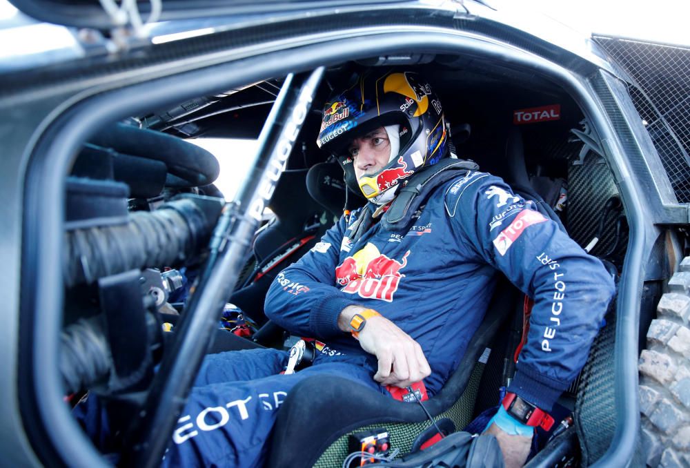 Carlos Sainz se alza ganador en el Rally Dakar