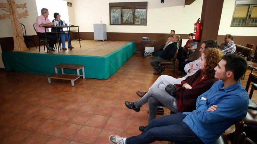 La Asociación de Vecinos de Pillarno abre las fiestas de Santa Tecla