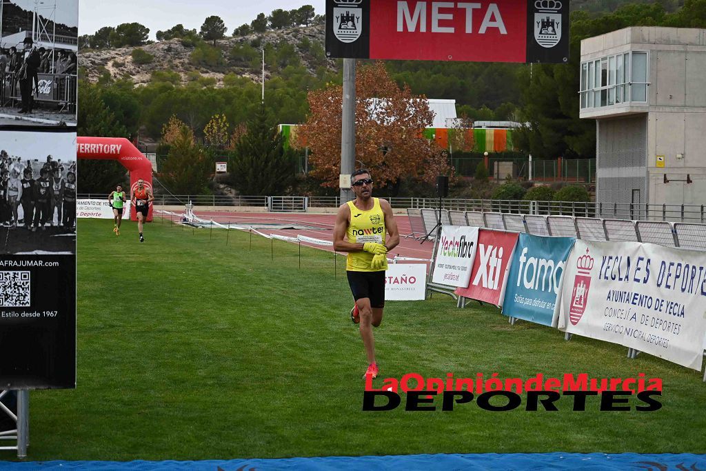 Cross Fiestas de la Virgend de Yecla (IV)