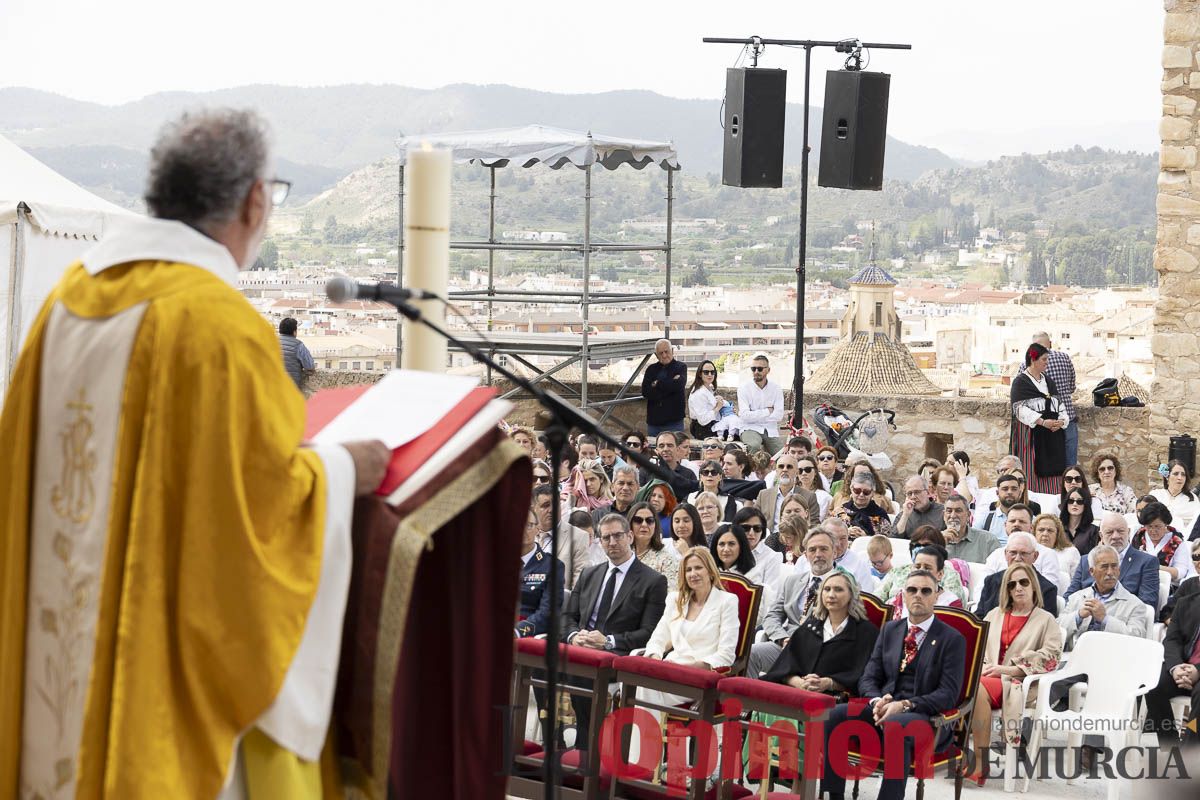 Fiestas de Caravaca | Imposición de cruces a los nuevos hermanos cofrades de la Vera Cruz