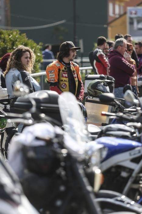 Funeral por el joven motorista ovetense fallecido en un accidente en Villaviciosa.