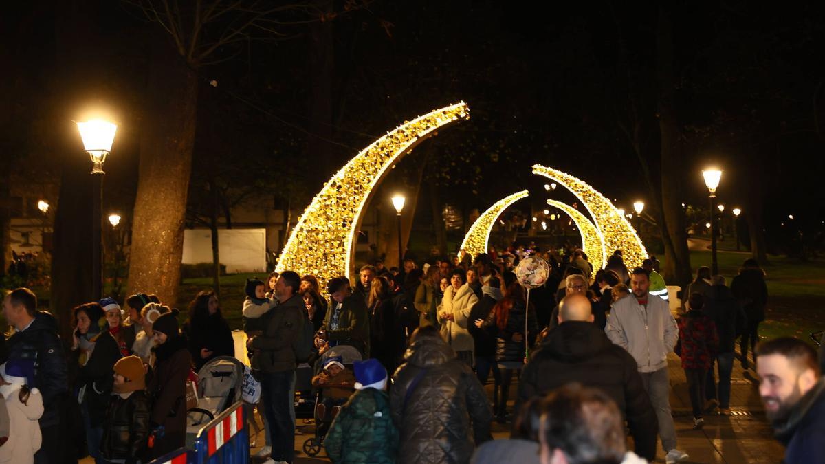 La cola que se formó en el Campo San Francisco.