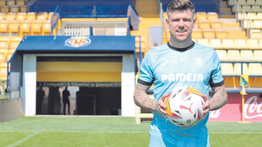 Alberto Moreno quiere un Villarreal con ambición y apunta a Europa: &quot;Las bajas no son excusa, tenemos una gran plantilla&quot;