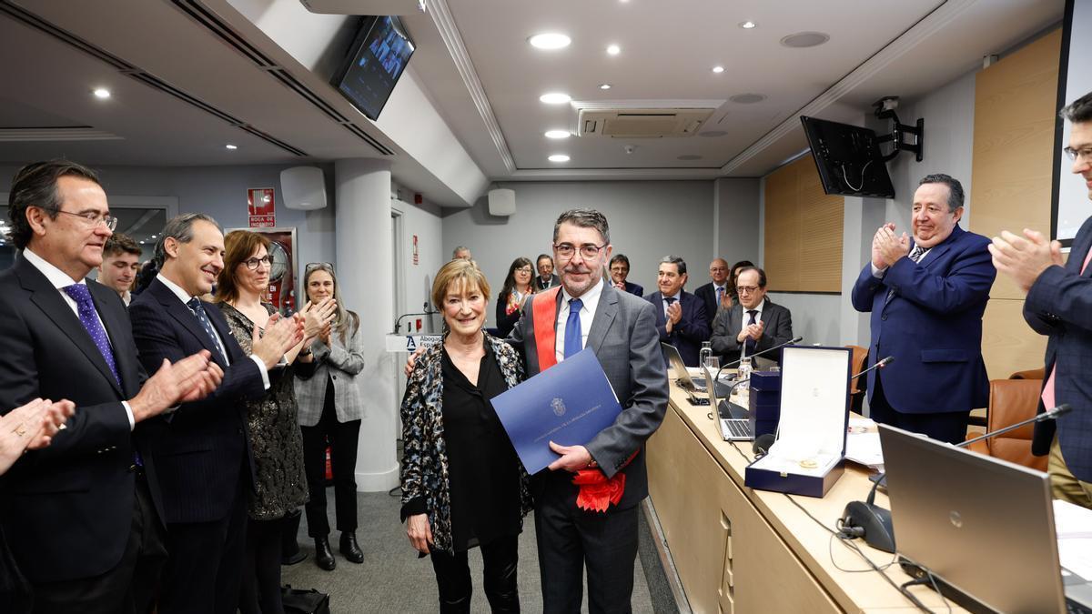 Evaristo Nogueira co seu premio