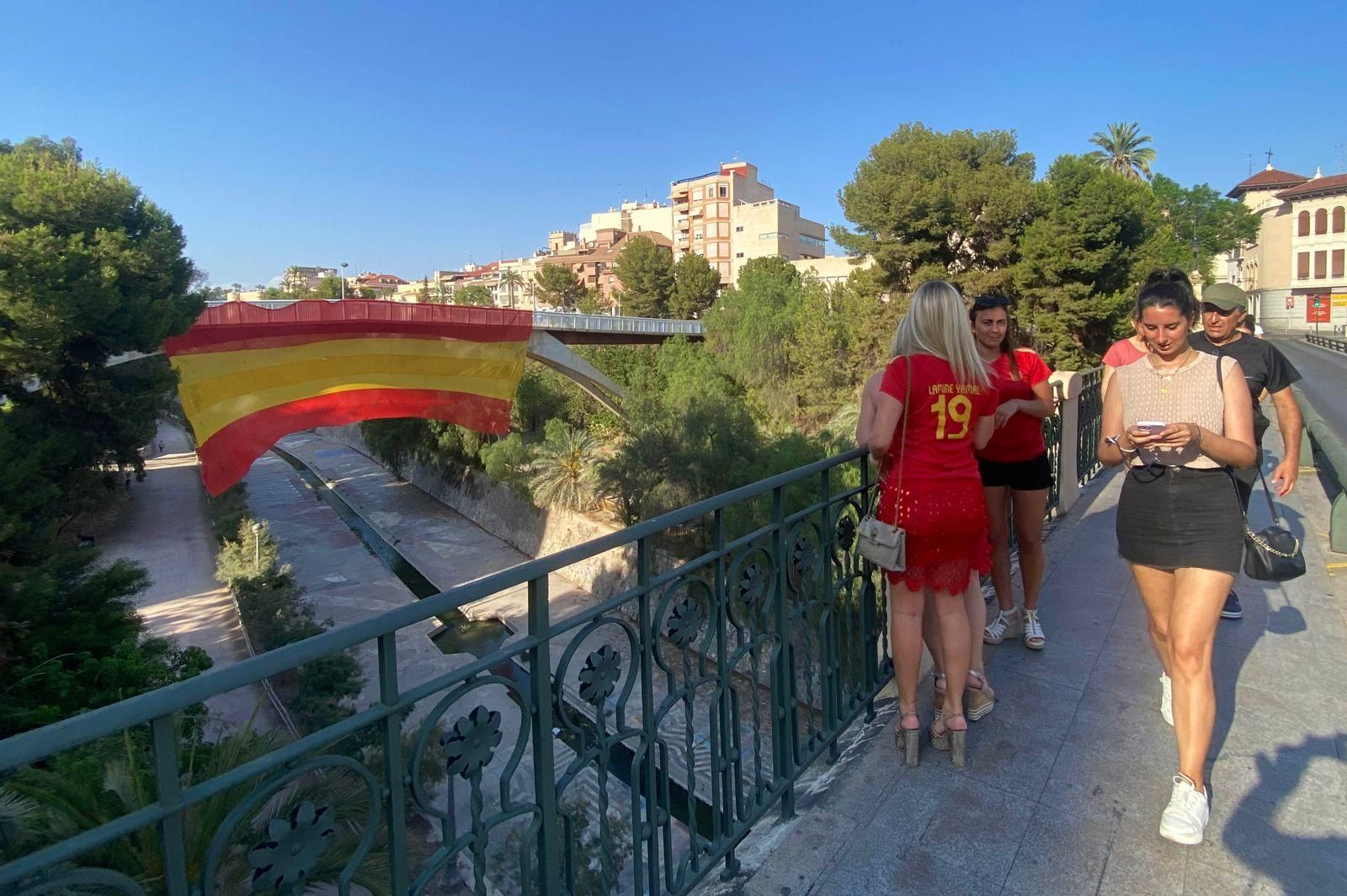 España- Inglaterra: La provincia de Alicante se prepara para la final