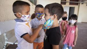 Santa Coloma de Gramenet 14/09/2020 Vuelta al cole Regreso a la escuela en tiempos de coronavirus Covid-19 con medidas de seguridad En la foto clases de parvulario educación infantil en el Institut Escola Lluis Millet Foto Ferran Nadeu