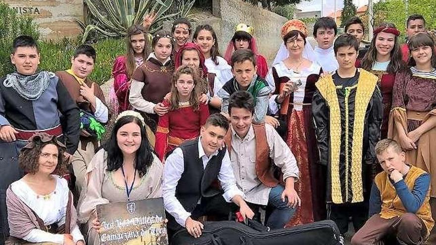 Alumnos de &quot;Los Valles&quot;, de gira cultural por Francia, Escocia y Portugal