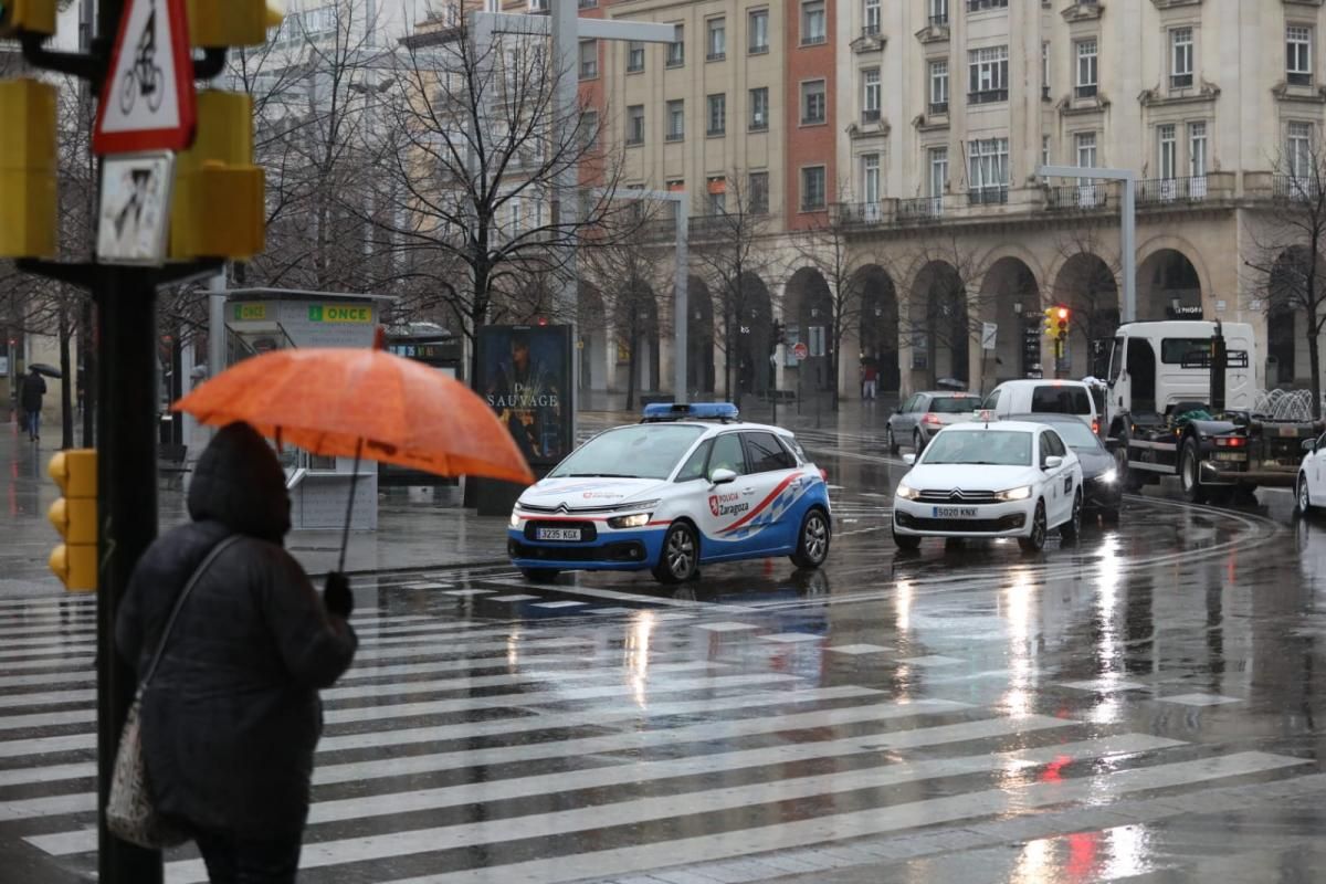 Zaragoza: primer día laboral de confinamiento