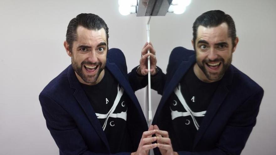 Dani Mateo recala en Vilagarcía con «¿Por qué no te callas?»