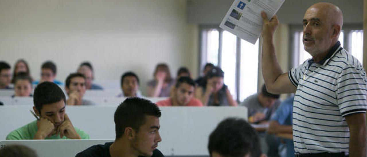 Piden cárcel a un hombre al que sustituyó otro en el examen de conducir