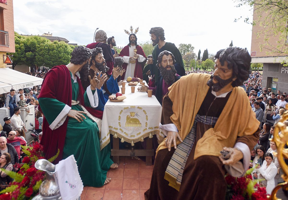 La Sagrada Cena, en imágenes
