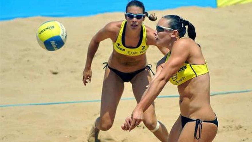 Una competición de voley playa.