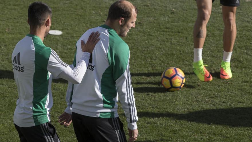 Zozulya pone fin a su breve etapa en el Betis