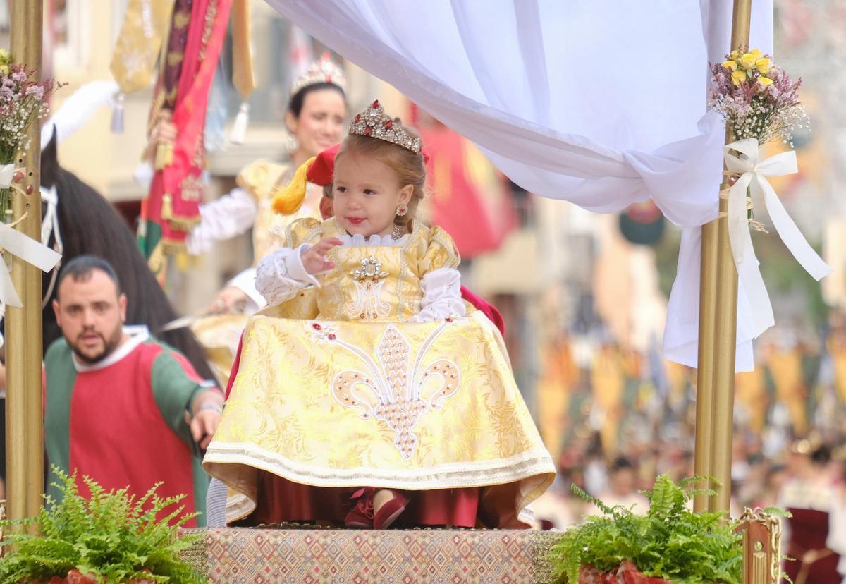 Así ha sido la Entrada Cristiana de las fiestas de Petrer