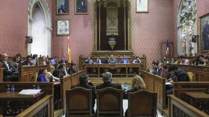 Imagen del pleno que celebró ayer el Consell de Mallorca.