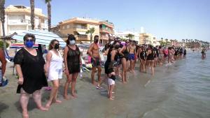 Cadena humana per la recuperació del Mar Menor