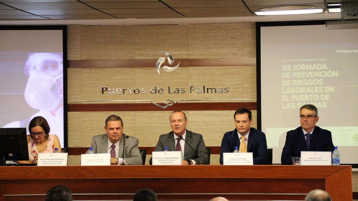 Imagen de la presentación de la XII Jornada de Prevención de Riesgos Laborales en el Puerto de Las Palmas.