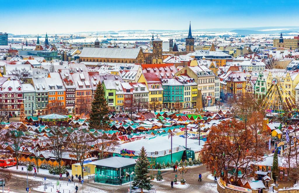 La nieve y los mercadillos navideños convierten la ciudad de Erfurt es un lugar perfecto para asar unos días especiales