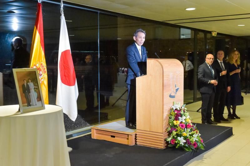 11-02-2010 LAS PALMAS DE GRAN CANARIA. Recepción del embajador de Japón en España, Kenji Hiramatsu, para celebrar su Fiesta Nacional. Fotógrafo: ANDRES CRUZ  | 11/02/2020 | Fotógrafo: Andrés Cruz