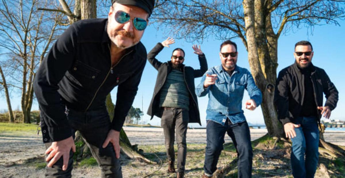 Integrantes do grupo de música pop con influencias folk Eladio y los seres queridos, que actuará en A Revolta do Umia o sábado 26 / a revolta do umia