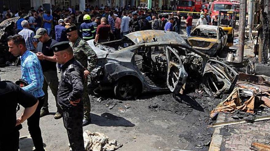 Al menos 20 muertos en Bagdad tras dos atentados con coche bomba