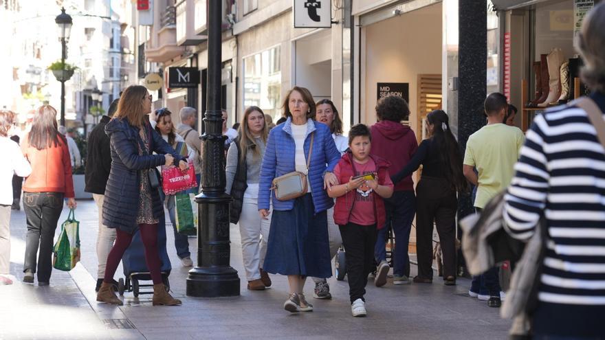 Sigue la sangría comercial en el centro de Castelló
