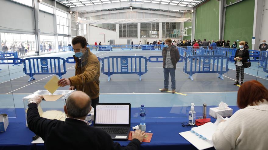 El Santa Olaya celebra sus elecciones a presidente: así fueron sus medidas de seguridad