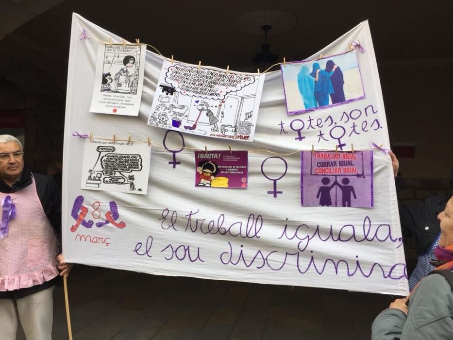 Mobilització a Girona amb motiu de la vaga feminista