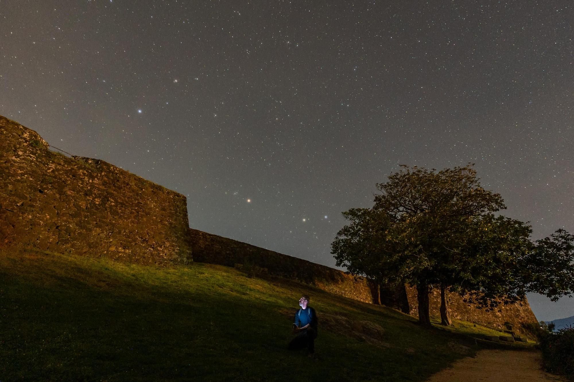 El apagón devuelve las estrellas al cielo de Vigo