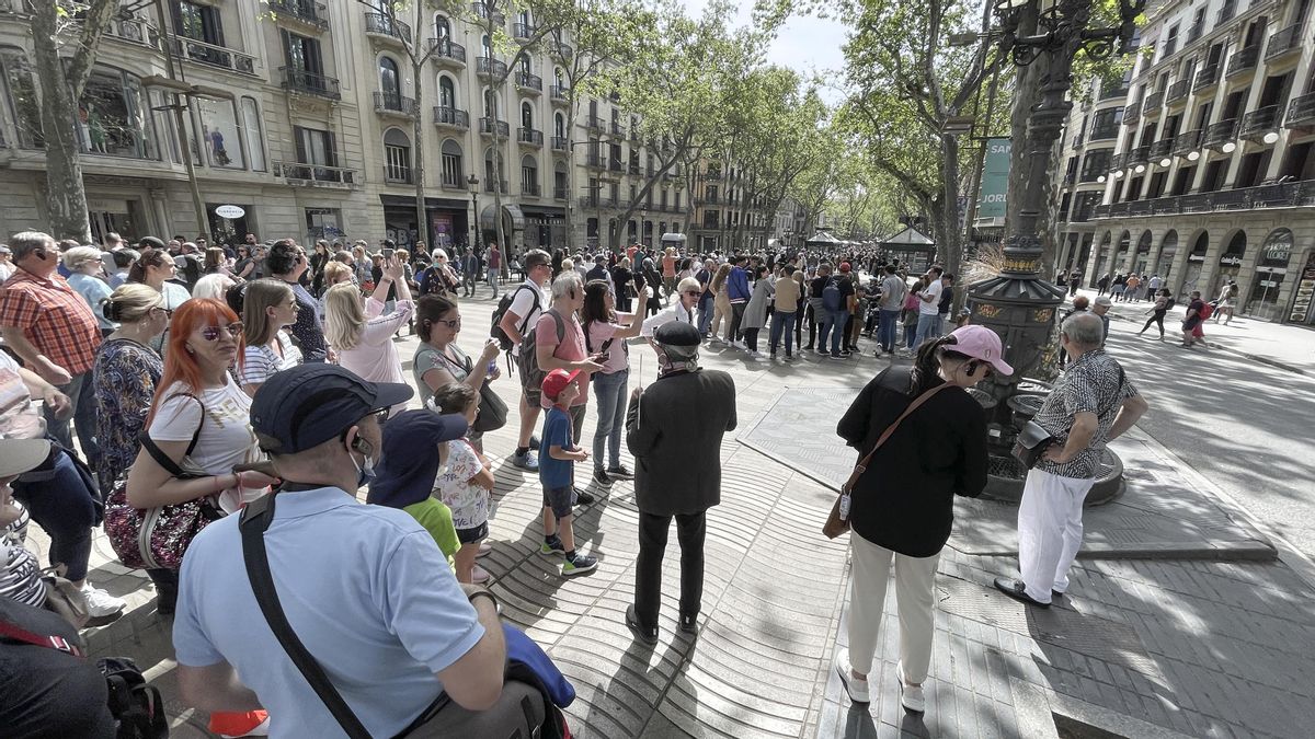 La Setmana Santa ressuscita el turisme a Barcelona La Setmana Santa ressuscita el turisme a Barcelona