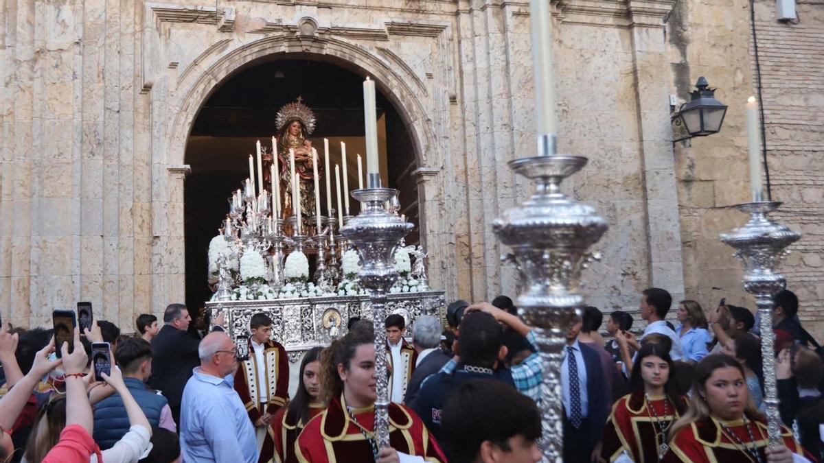 Horario e itinerario completo de la procesión de la Virgen del Amparo en Córdoba este 1 de noviembre del 2025