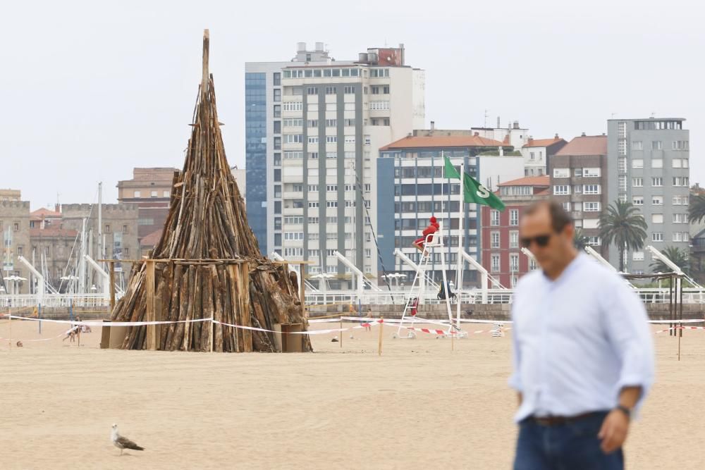 Preparativos San Juan en Gijón