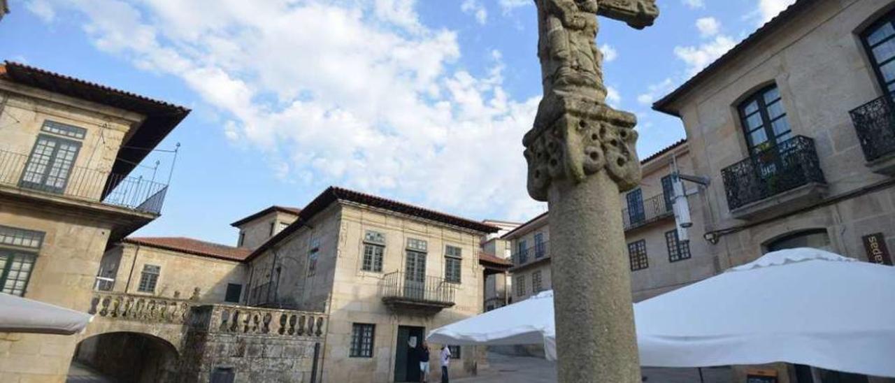 Edificios centrales del Museo, en la plaza de A Leña. // Gustavo Santos