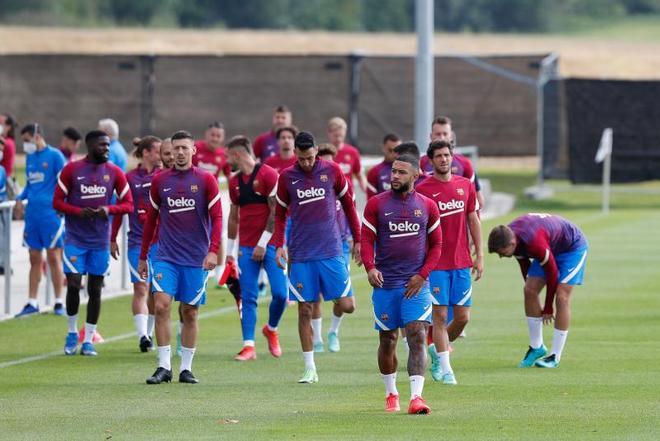 Las mejores imágenes del entrenamiento de hoy del Barça en Alemania