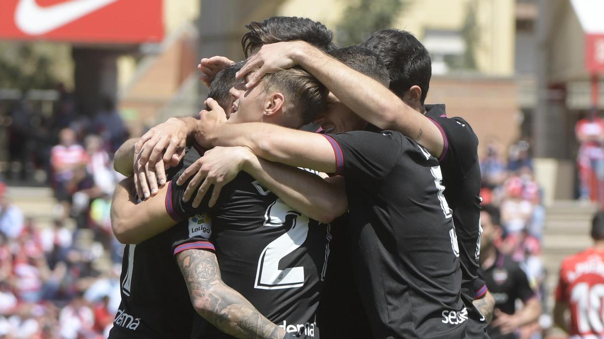El Levante UD ha dado un gran paso para la permanencia en Granada.