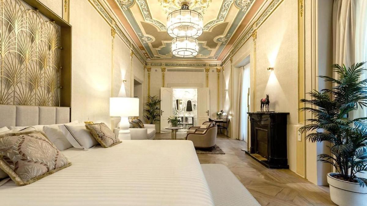 Suite del hotel Vallier de València, donde el lujo se toca en cada rincón.