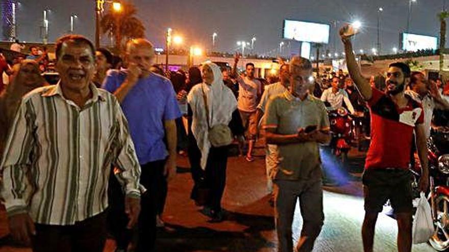 Manifestants contra Al-Sisi, al centre del Caire