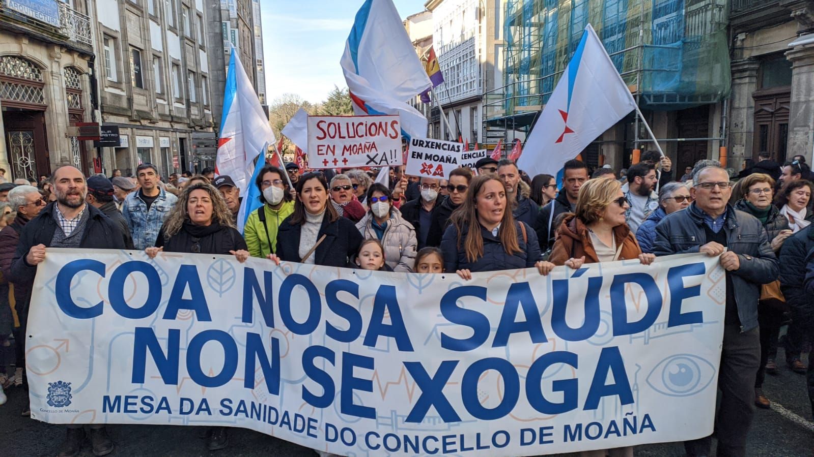 O Morrazo en la Manifestaci�n por la Sanidad en Santiago (7).jpg