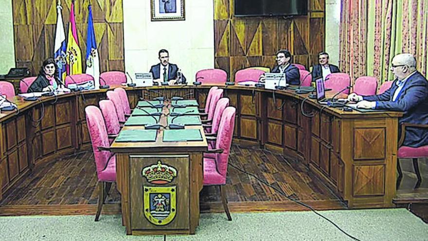 Pleno celebrado ayer en el Cabildo de La Palma.