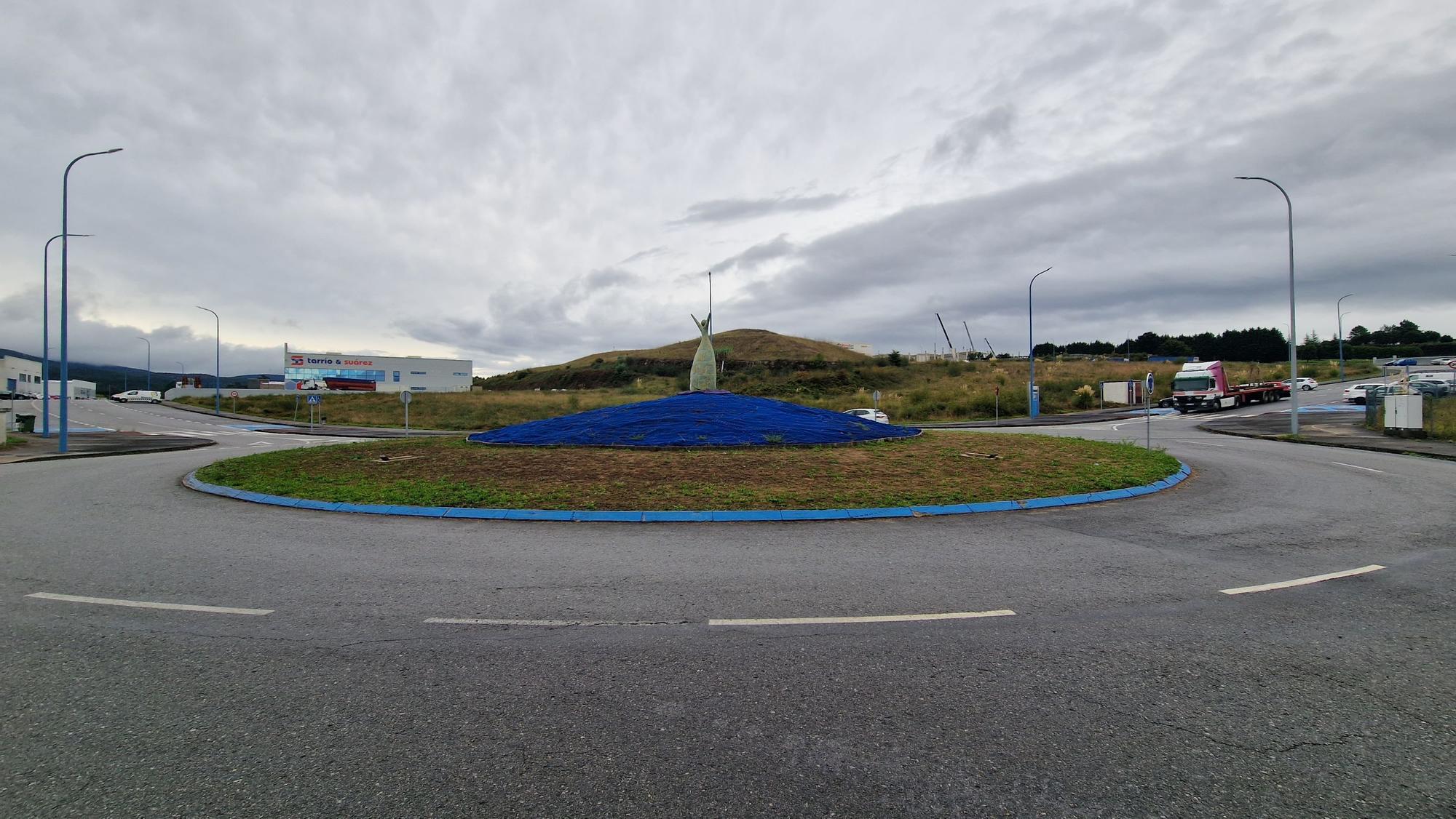 Obras de construcción de la megaplanta de Conservas Cerqueira, en el polígono industrial de Té (Rianxo).