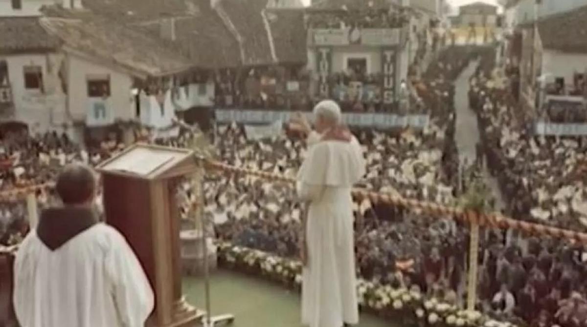 El Papa Juan Pablo II en Guadalupe en 1982
