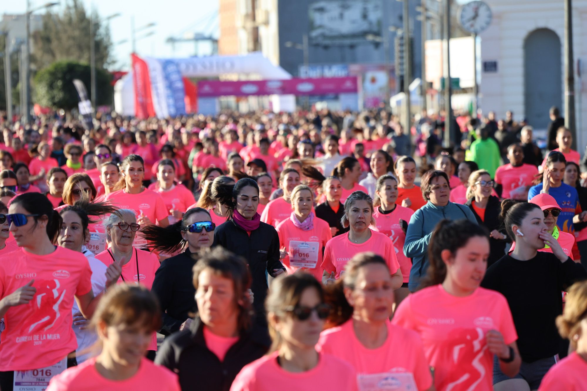 Carrera de la Mujer 2025: Las mejores imágenes del evento