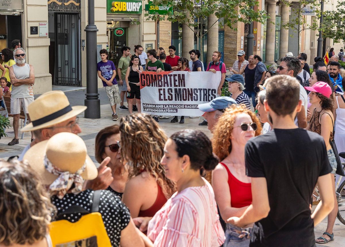 Un momento de la concentración en Alicante