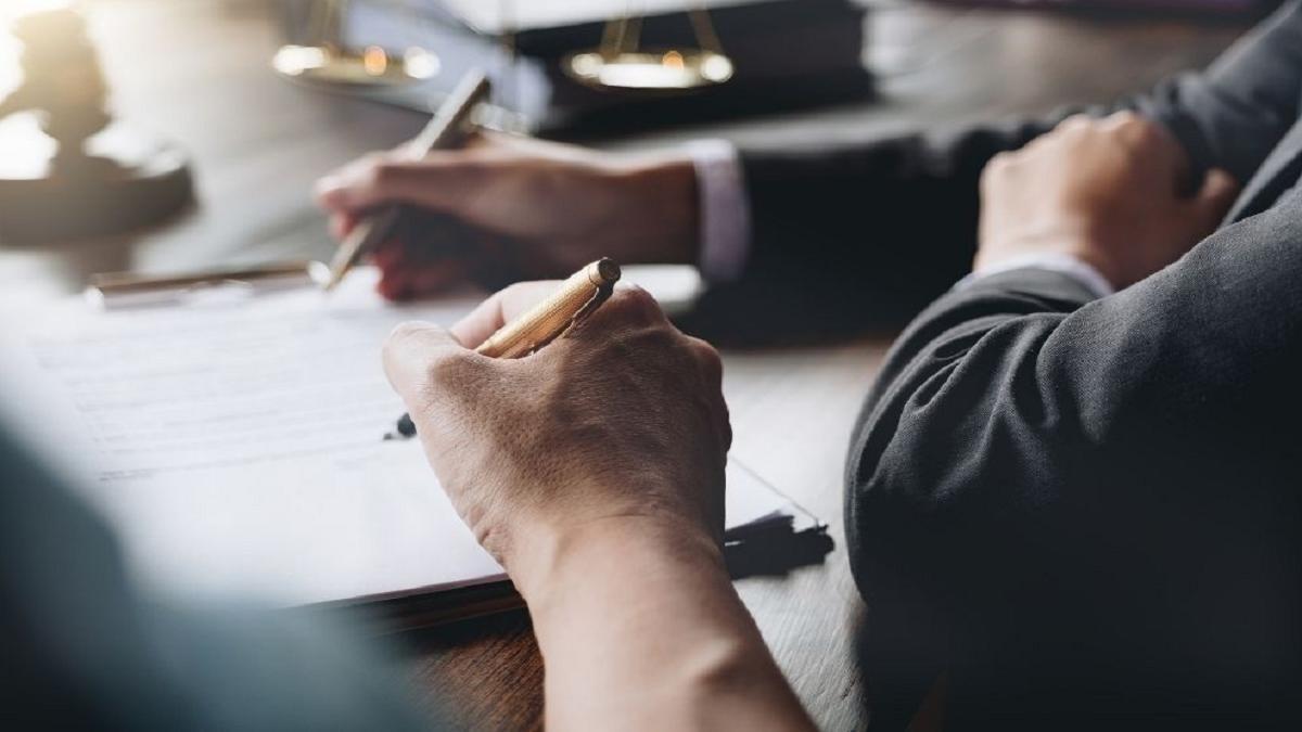 Si la empresa se hizo cargo del pago de la prima, los trabajadores podrán deducirse el 40% de la renta