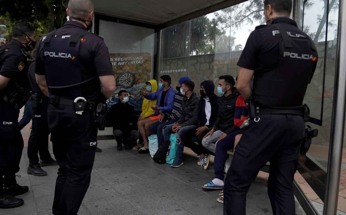 Detenciones de migrantes en el centro de la ciudad.