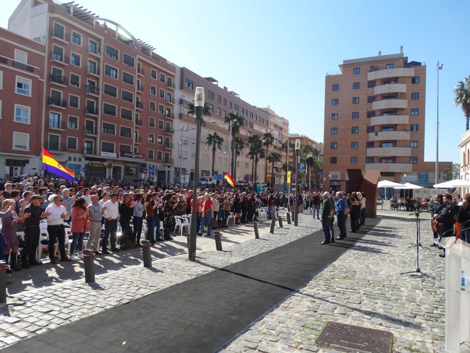 Homenaje a las víctimas del bombardeo franquista en Xàtiva