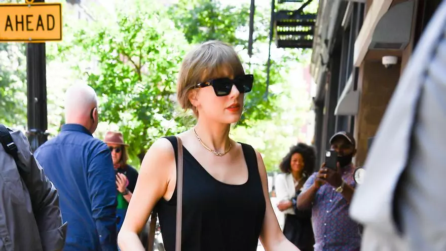 Taylor Swift bate récords en el Top 10 de Billboard: ¡tiene cuatro álbumes!
